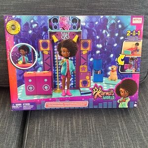 Karma's World Toy Playset Doll & Accessories Musical Star Stage Netflix Kids